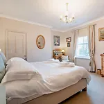 2 Bed In Oc-hh037