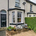 2 Bed In Oc-hh037 *