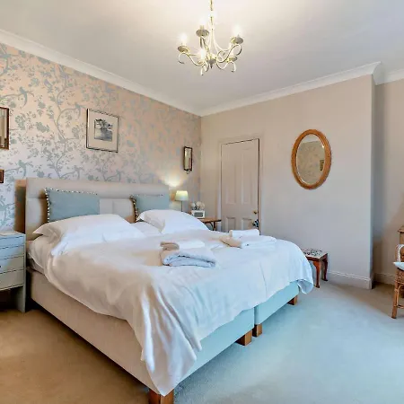 2 Bed In Hh037 Holiday home Harrogate