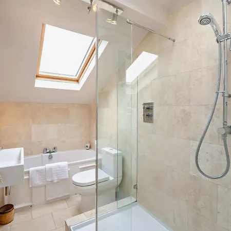 2 Bed In Hh037 Casa de Férias