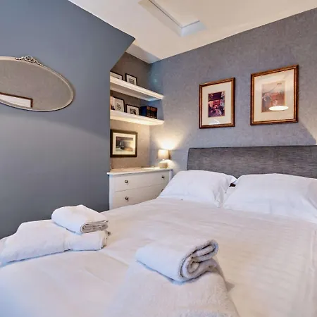 2 Bed In Oc-hh037 Ferienhaus