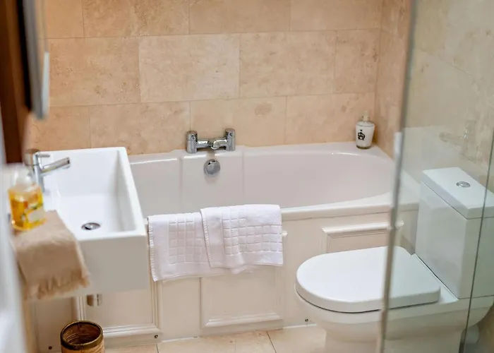 2 Bed In Oc-hh037 Vakantiehuis *